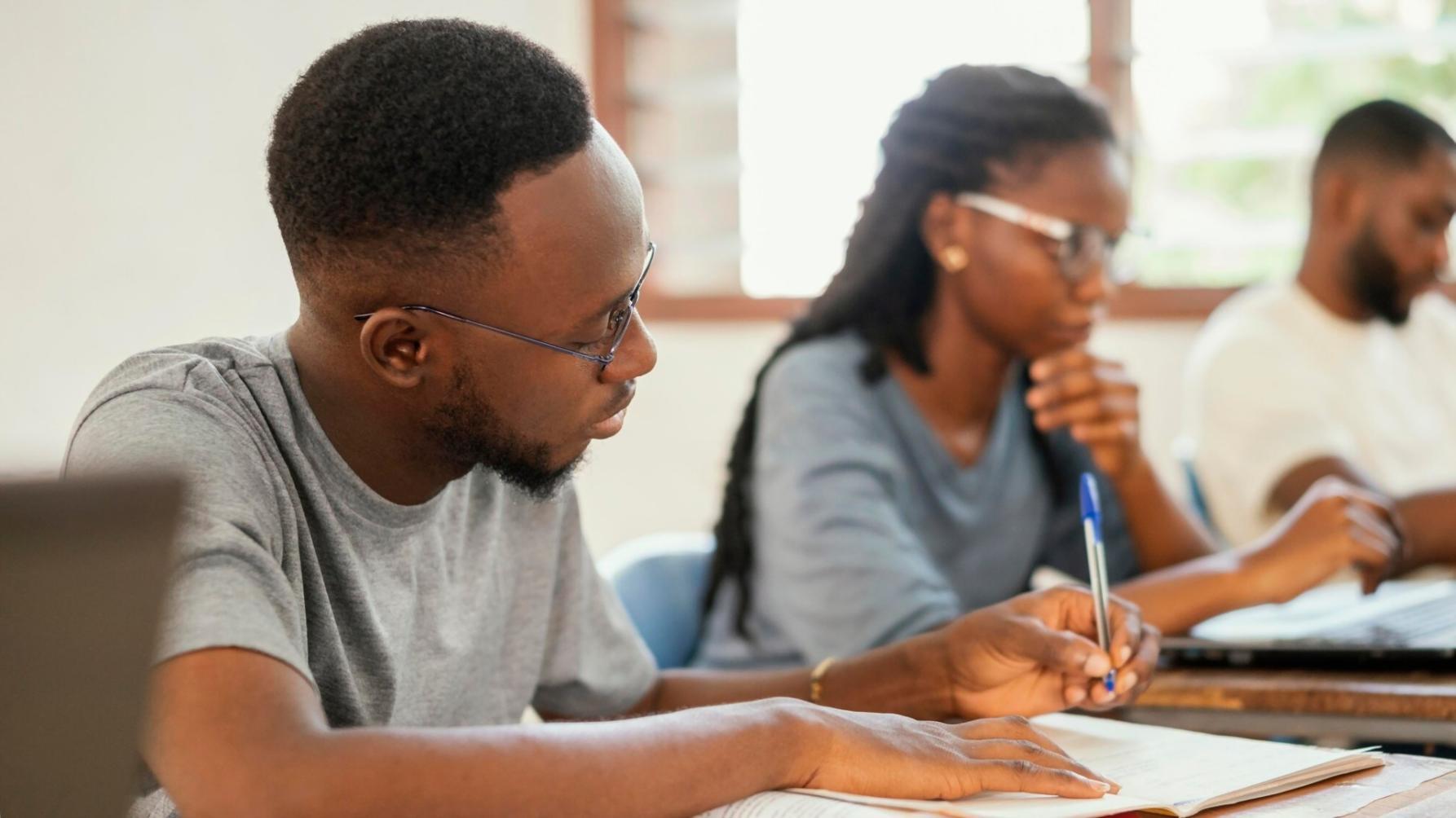 Professional investment analysis session with Bulgarian market focus